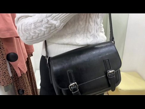 ❤️ Masturbazione publica di a ghjovana cagna FeralBerry cù un dildo in a sala di prove Sluts à noi % co.valeshop.top% ❌❤